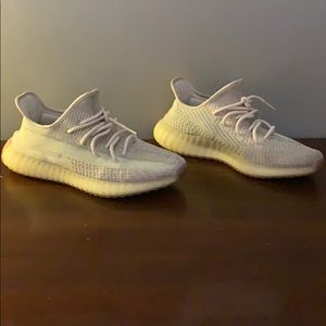 Yeezy Citrin Non-reflective size9.5 100% Authentic